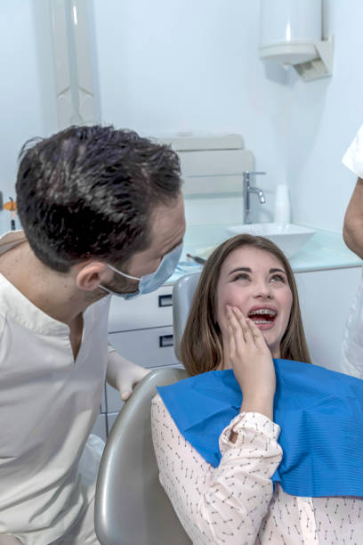 Best Emergency Dentist for Knocked-Out Tooth in Oak Grove, MO